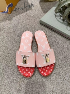 Louis Vuitton flat sandal slippers 45325679000987 